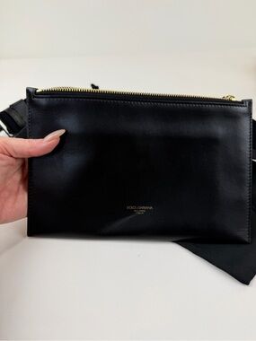 Dolce & Gabbana Authentic Black Leather waist bag with Gold Hardware